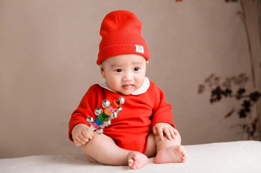 张家界3个月宝宝翻身