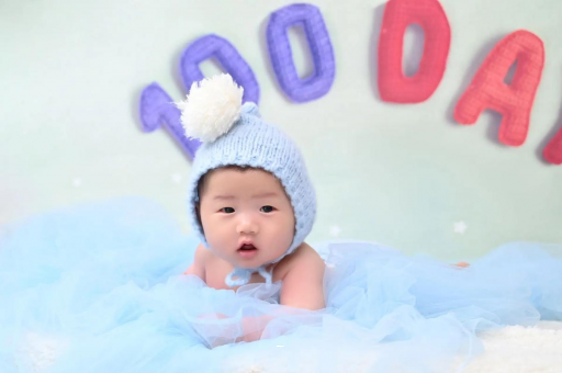 张家界宝宝喜欢搓脚